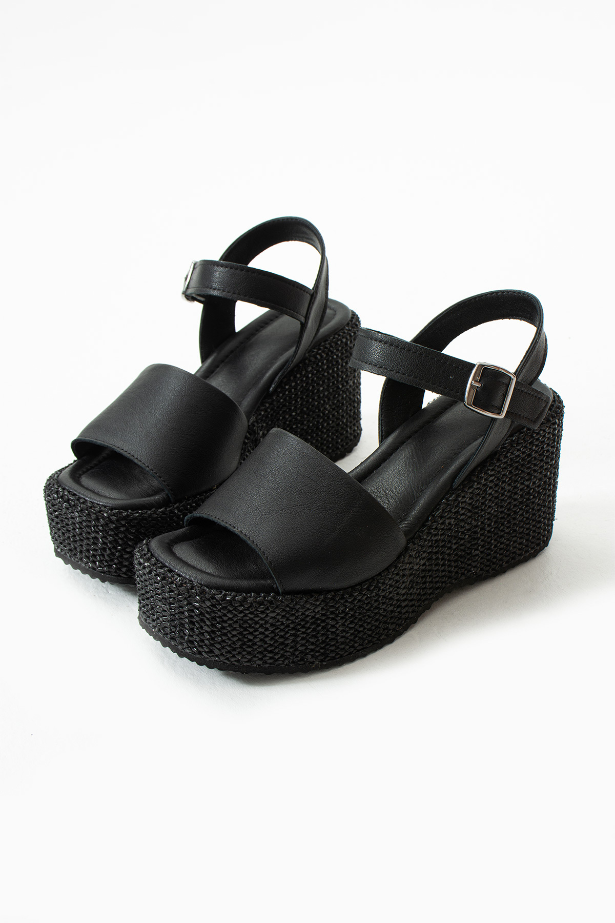 Tibu Tek banntlı Sandalet Milano